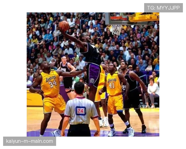 NBA常规赛关键节点攻防转换速度成胜负手 多队调整节奏应对