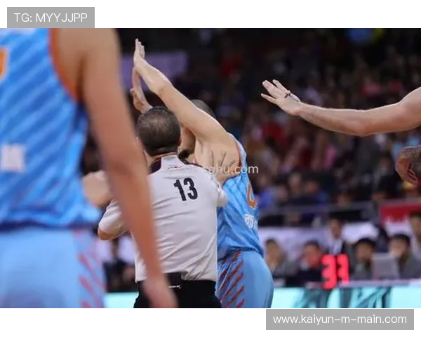 南京控卫轮换补强 卡特赖特组织能力缓解西热压力 南京控卫轮换补强 卡特赖特组织能力缓解西热压力